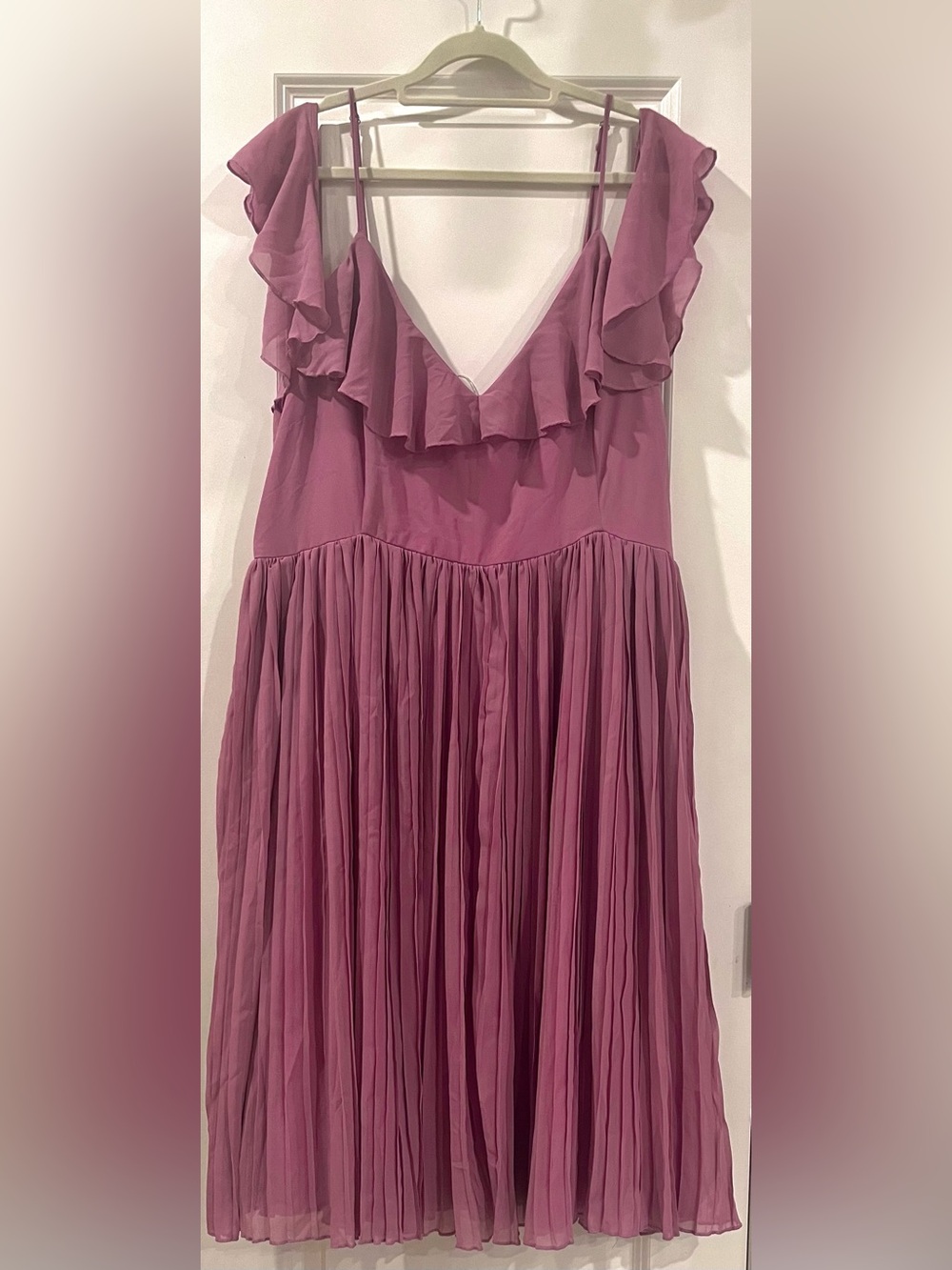 Boohoo Pink Chiffon Style Pleated Ruffle Flutter Sleeve Spaghetti Strap Dres